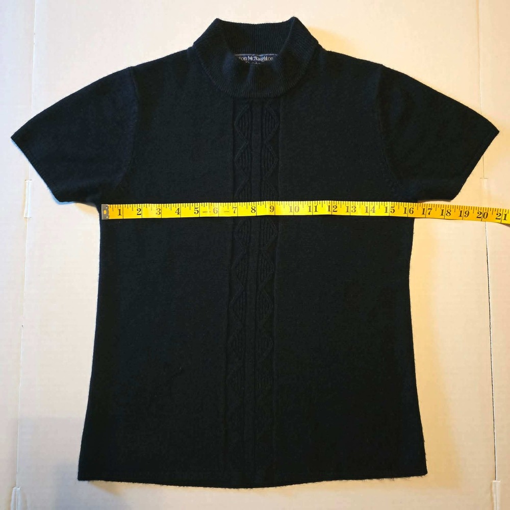 Norton McNaughton Petite 90s Black Mock Neck Short Sleeve Cable Knit Sweater